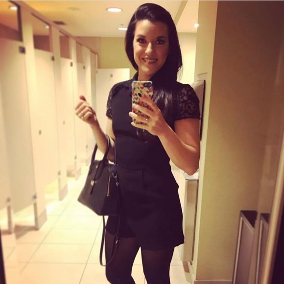 Meet your Posher, Tarah - Picture 2 of 2